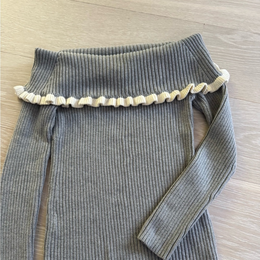 INTERMIX Gray Ribbed Knit Sweater